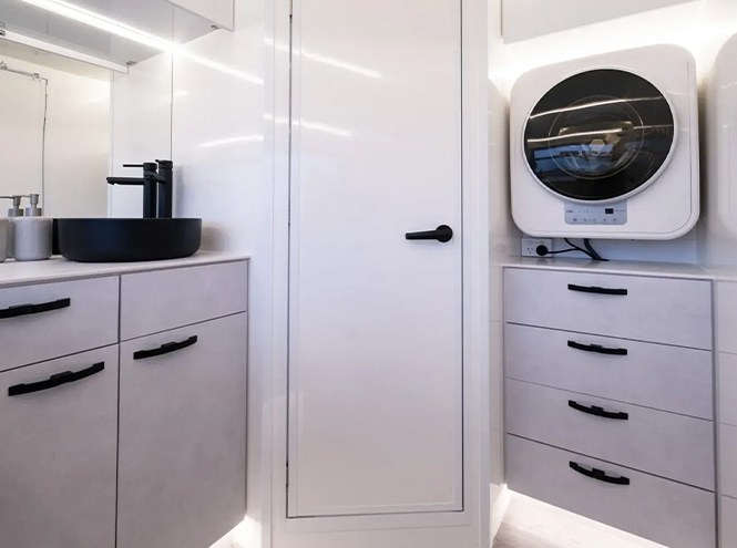 Caravan-Cabinet-Latch.jpg